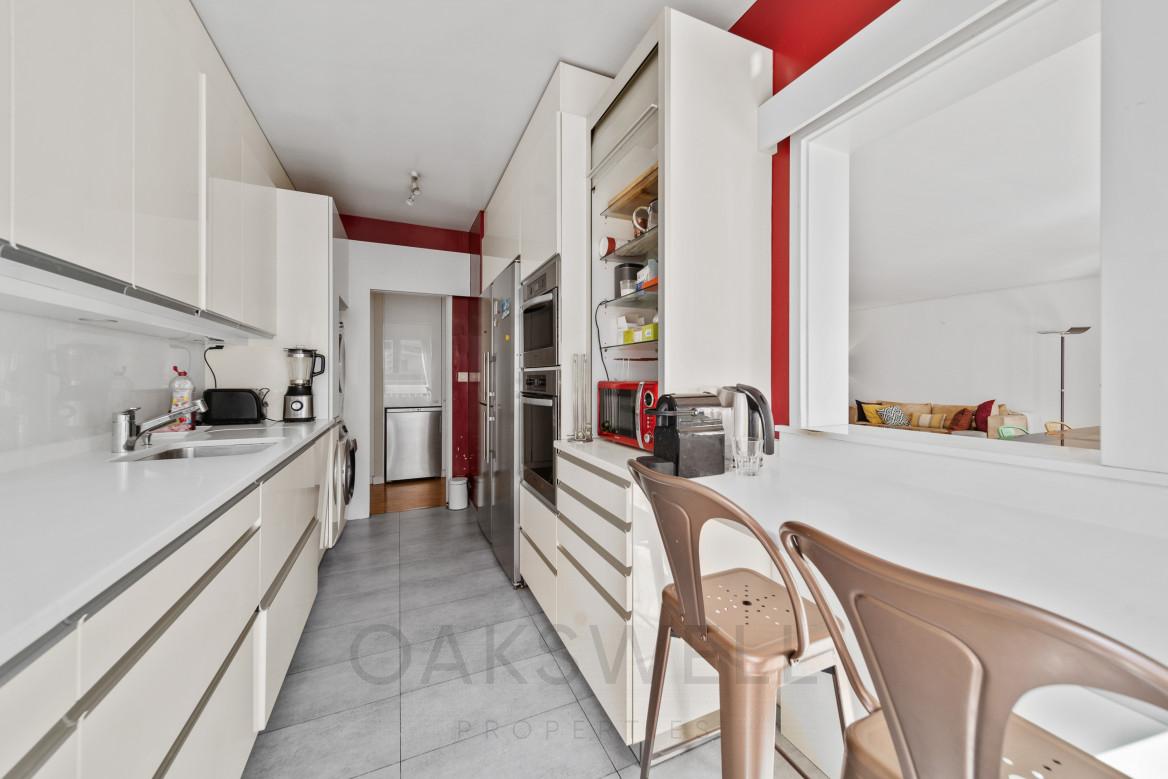 Bel appartement situé à quelques min de l'École (INT) Internationale et du Parc Bertrand