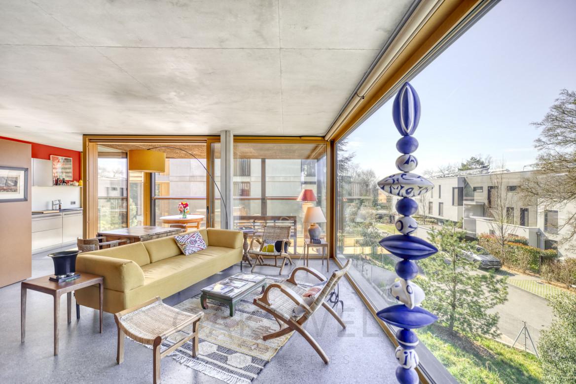 CORSIER PORT, TRÈS BEL APPARTEMENT